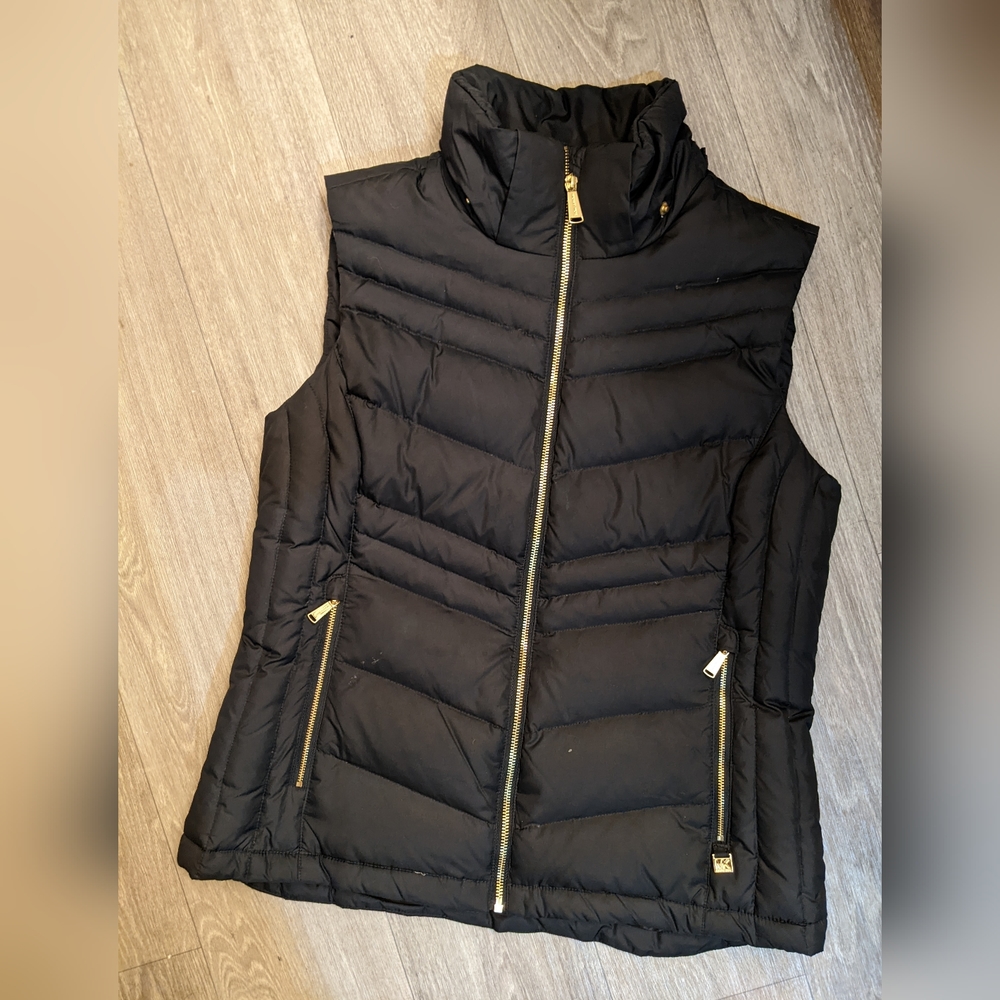 AUTHENTIC Michael Kors Black Down & Feathers Vest
